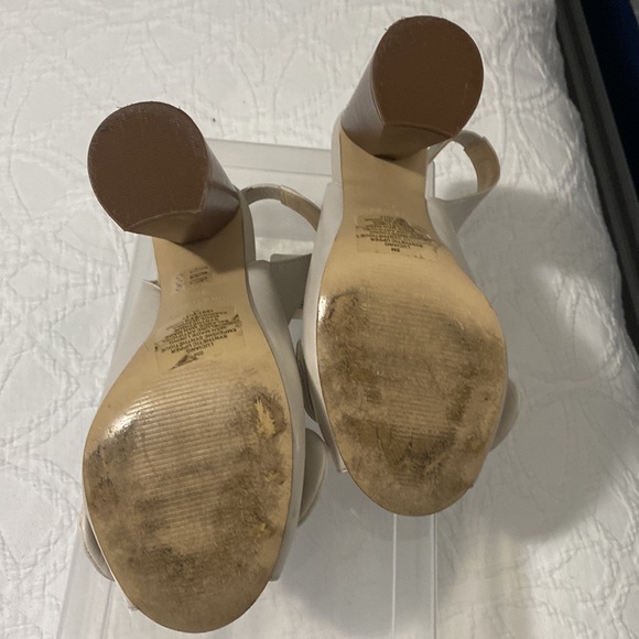 Black Nine West heels - Picture 5 of 6